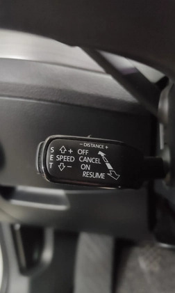 Skoda Superb cena 61999 przebieg: 239000, rok produkcji 2015 z Łosice małe 781